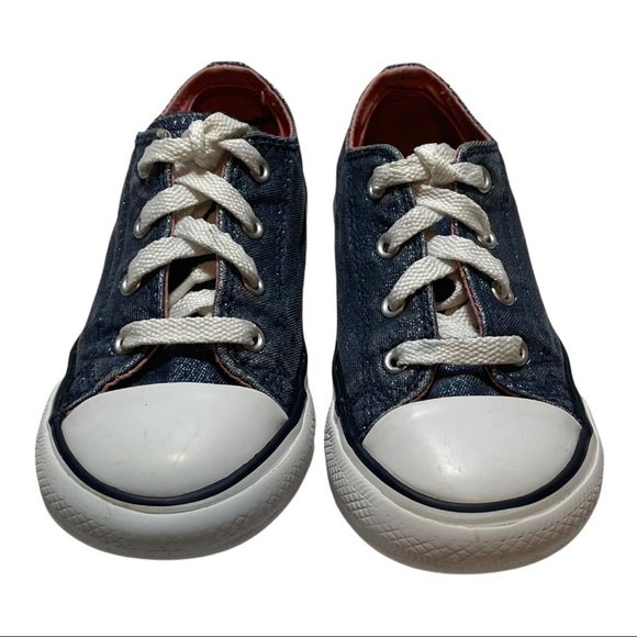 Converse Kids Shoes Size 10 - Picture 1 of 6